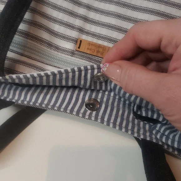 Handmade Mini Handbag - Picture 7 of 9